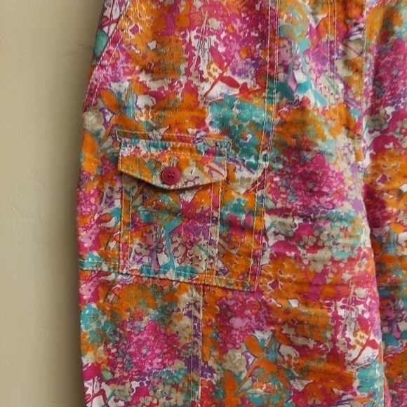 SIGRID OLSEN Linen Cargo Style Floral Wide Legged Pants - Picture 4 of 12